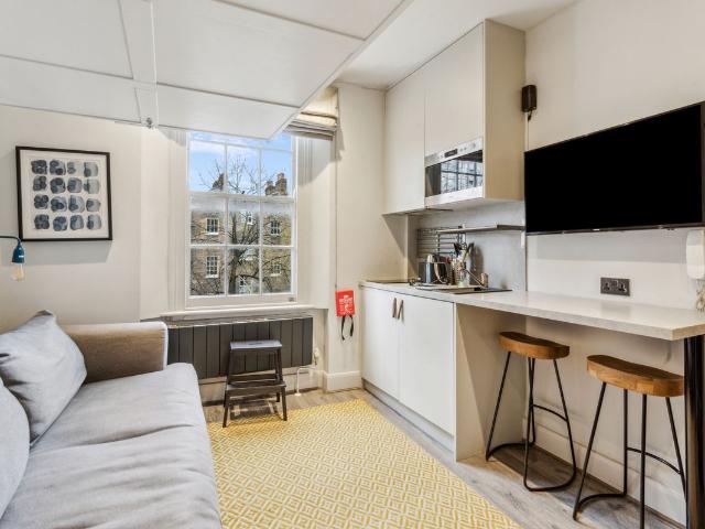 Studio for rent in Fitzrovia, Greater London