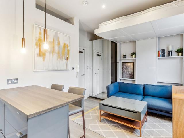Studio for rent in Fitzrovia, Greater London