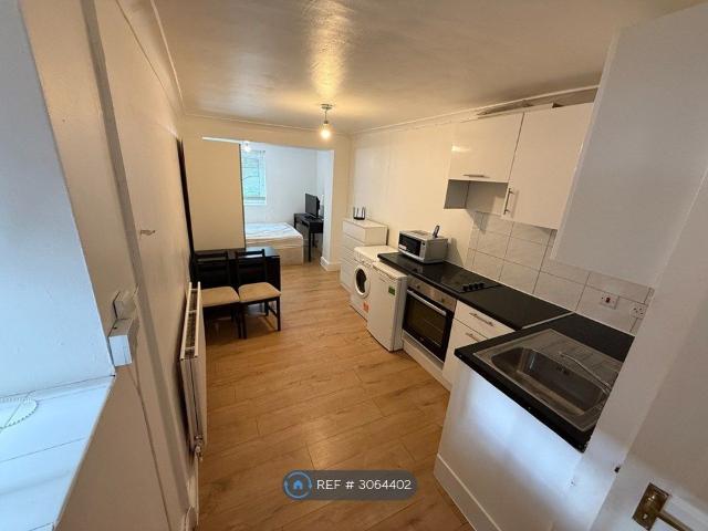 Studio for rent in London Borough of Camden, Greater London