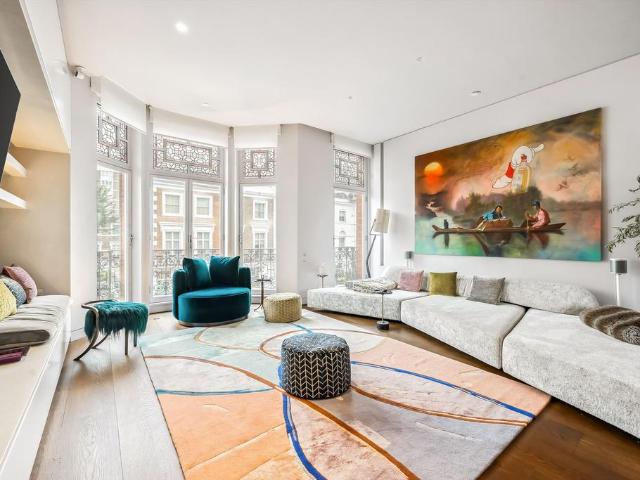 Apartment for rent in Chelsea, Greater London