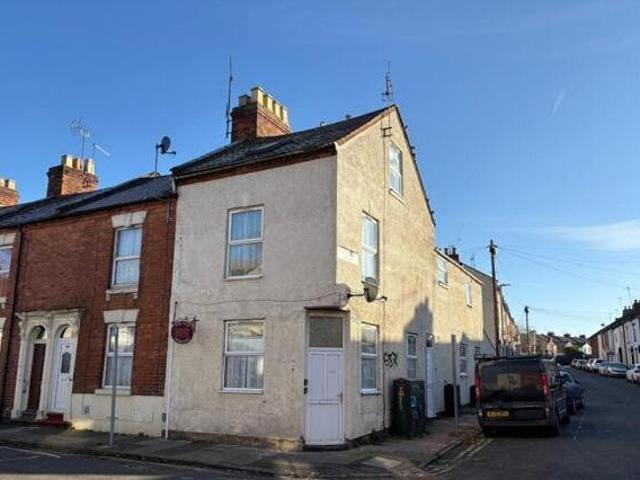 House for sale in Northampton, Northamptonshire