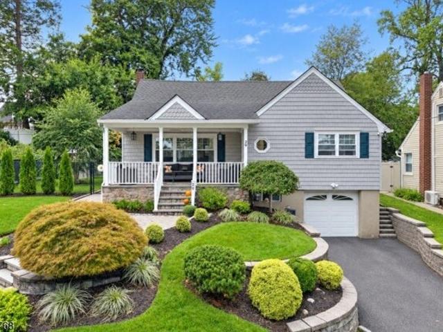 House for sale in Nutley, Essex County