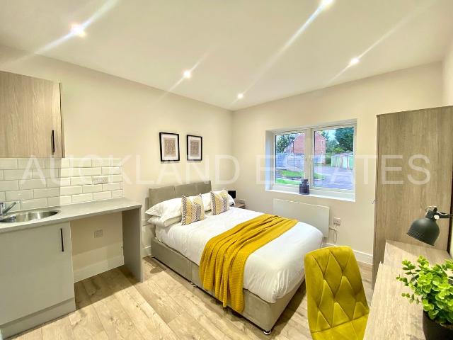 Studio for rent in Oakmere, Hertsmere