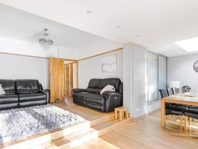 House for sale in Oakmere, Potters Bar
