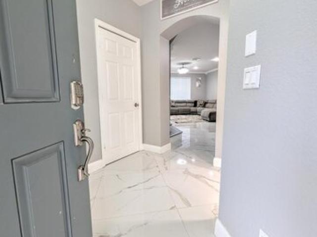 House for sale in Riviera Beach