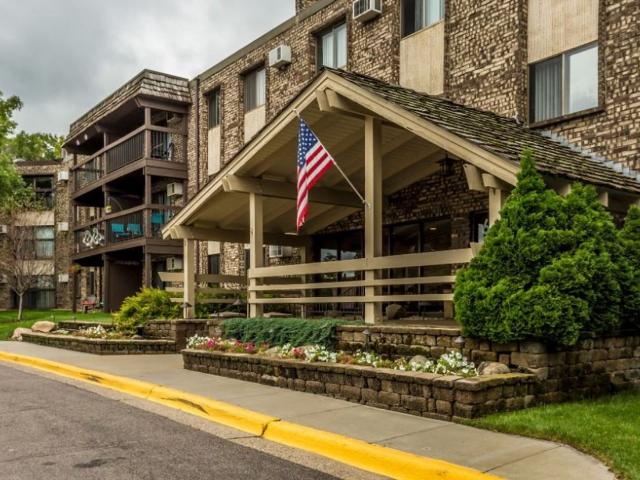 Apartment for rent in Hennepin, Minnesota