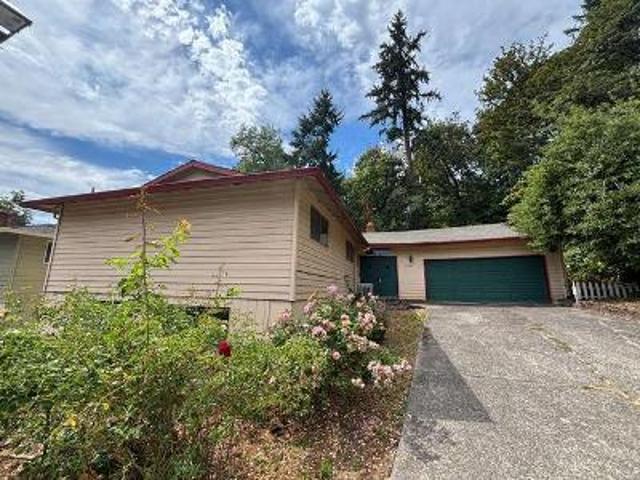 House for sale in Oregonia