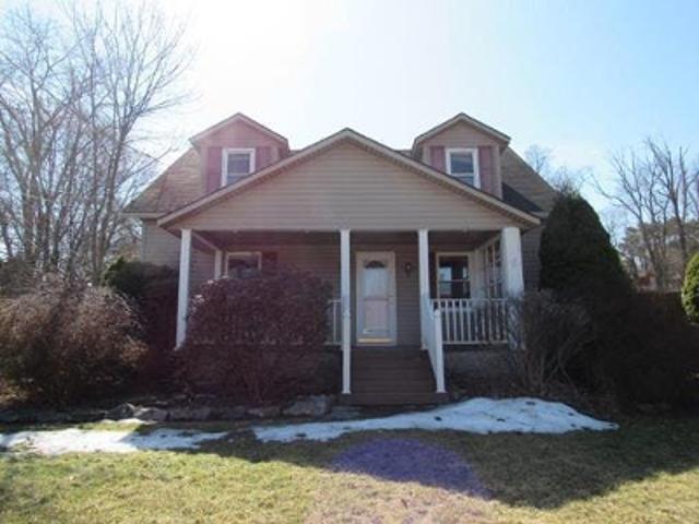 House for sale in Salix, Adams Township