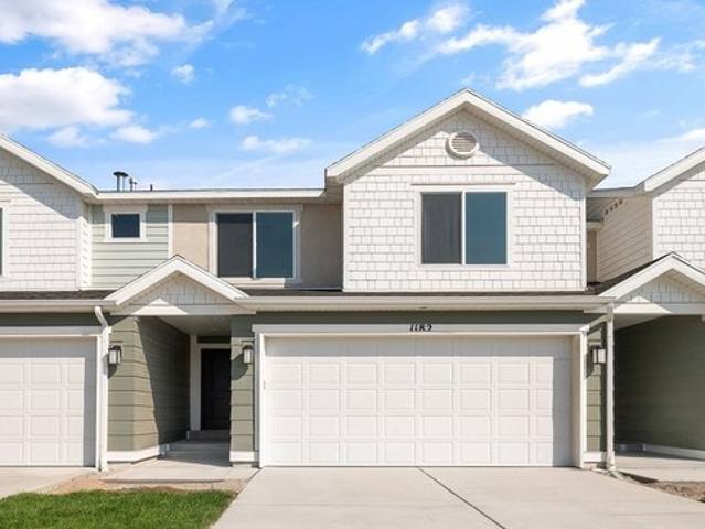 Townhouse for sale in Oregonia
