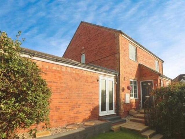 House for sale in Grimethorpe, South Yorkshire