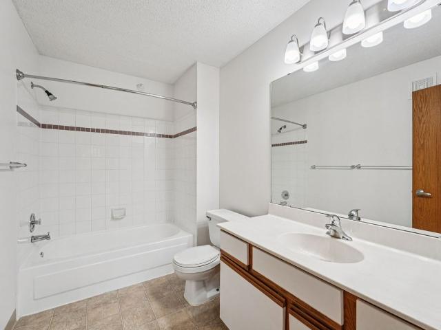 Apartment for rent in Hennepin, Minnesota