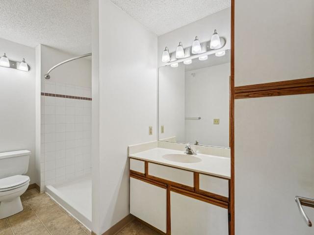 Apartment for rent in Hennepin, Minnesota