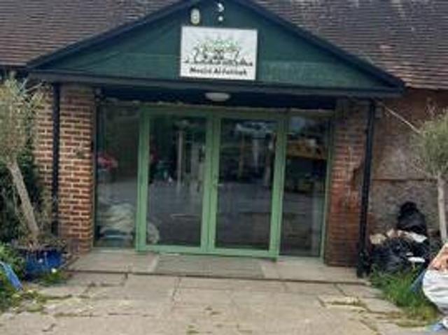 House for rent in Surrey