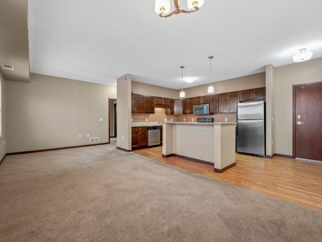 Apartment for rent in Hennepin, Minnesota