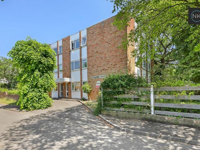 Apartment for rent in Snaresbrook, Greater London