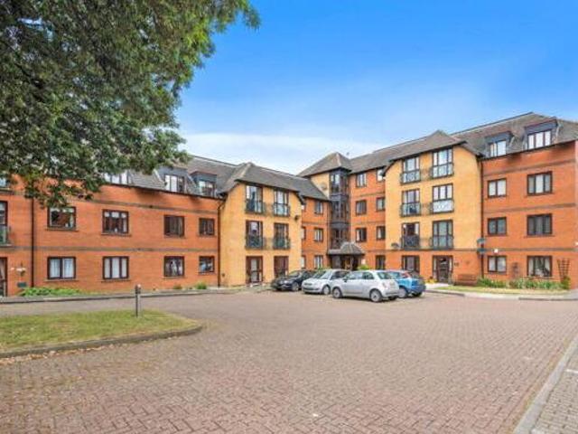 House for sale in Leisure Village, Kettering