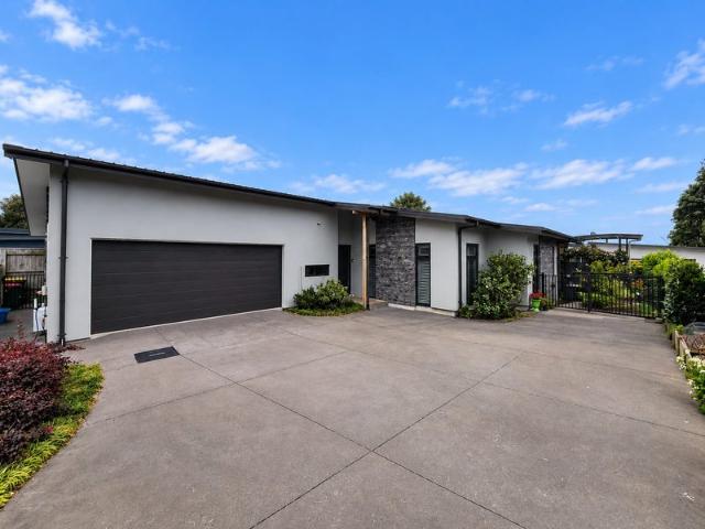 House for rent in Ōakura, New Plymouth District
