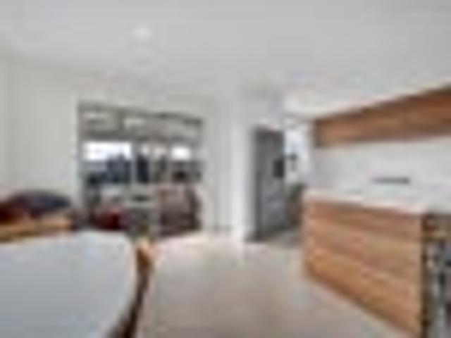 House for rent in Taranaki