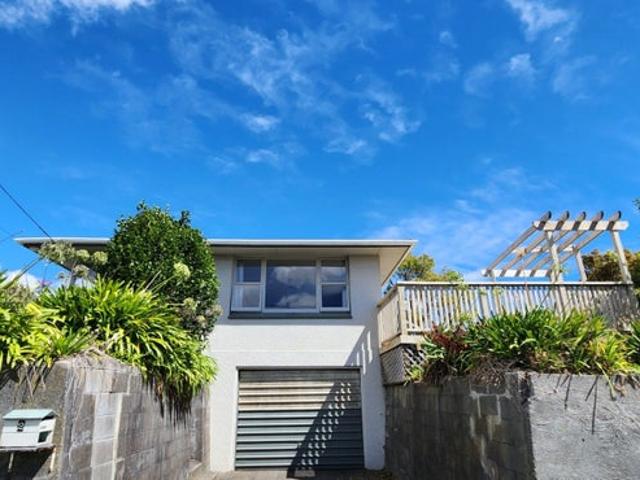 House for rent in Taranaki