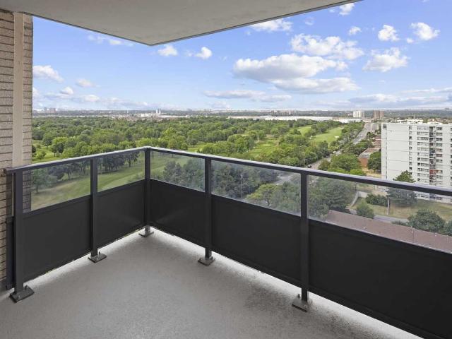 Apartment for rent in Woburn, Ontario