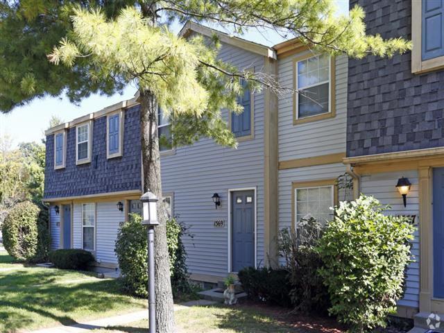 Apartment for rent in Reynolds Corners, Toledo