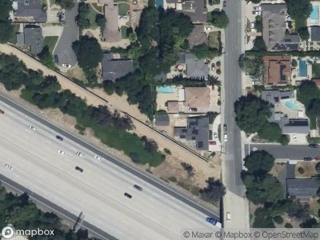 House for sale in La Canada Flintridge, California