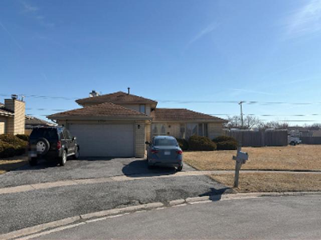 House for sale in Country Club Hills, Illinois