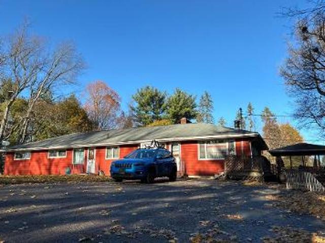 House for sale in Uniontown, Ohio