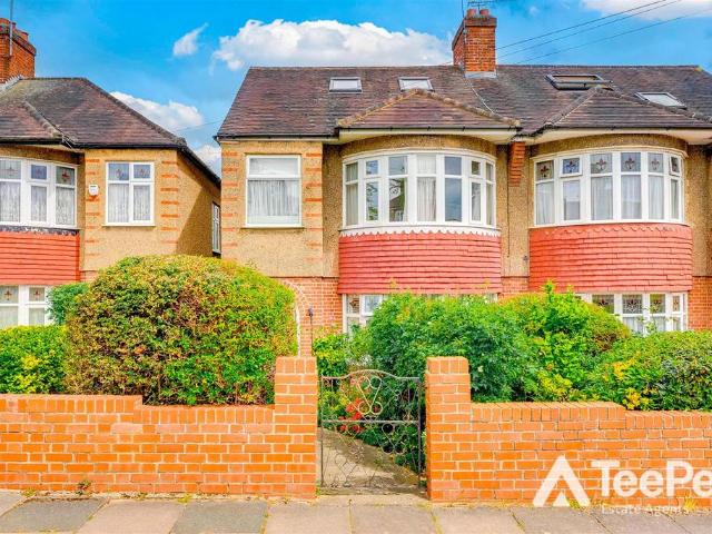 Apartment for rent in Southgate, Oakwood