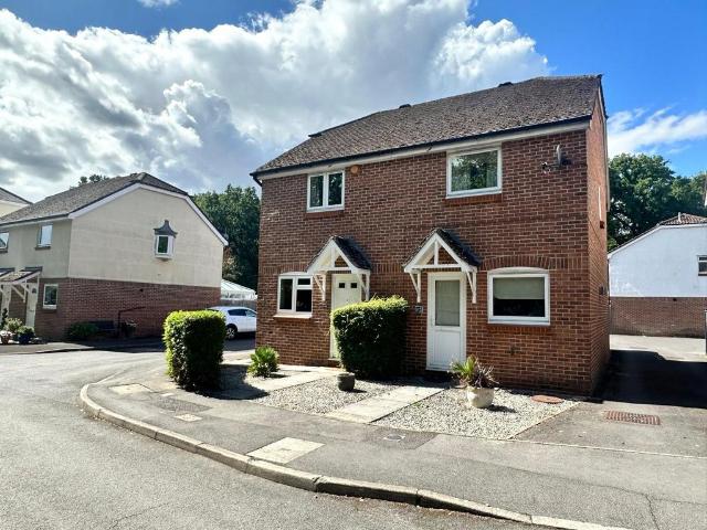 House for rent in Littlecote, West Sussex