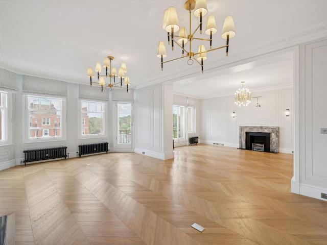 Apartment for rent in Royal Borough of Kensington and Chelsea, Greater London