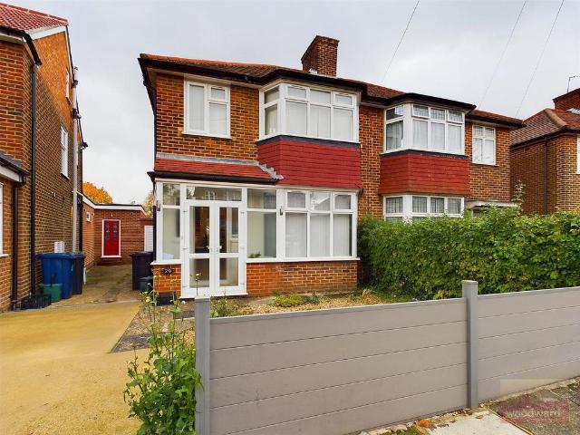 House for rent in London Borough of Ealing, Greater London