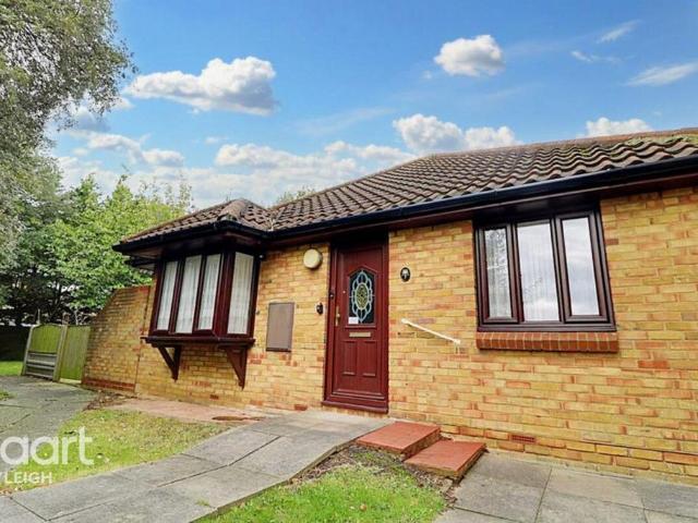 House for rent in Vange, Essex