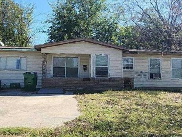 House for sale in Haltom City, Tarrant County