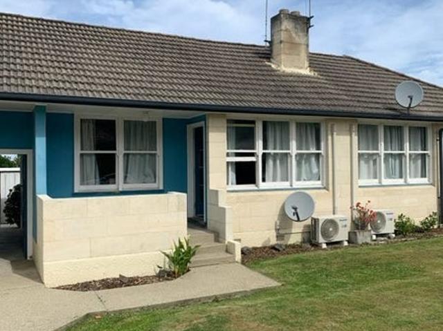 House for rent in Otakou