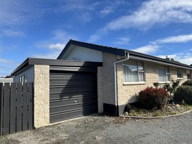 House for rent in Otakou