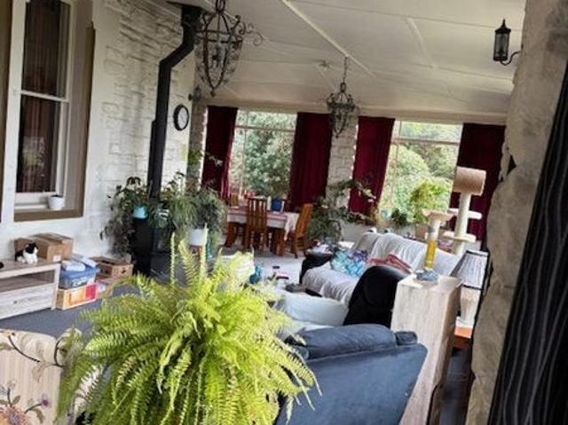 House for rent in Otakou