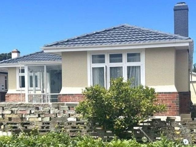 House for rent in Otakou