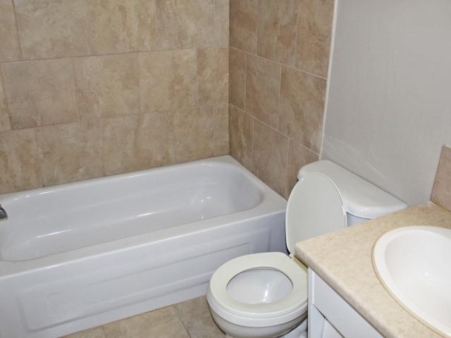 Apartment for rent in Wedgewood, Alberta