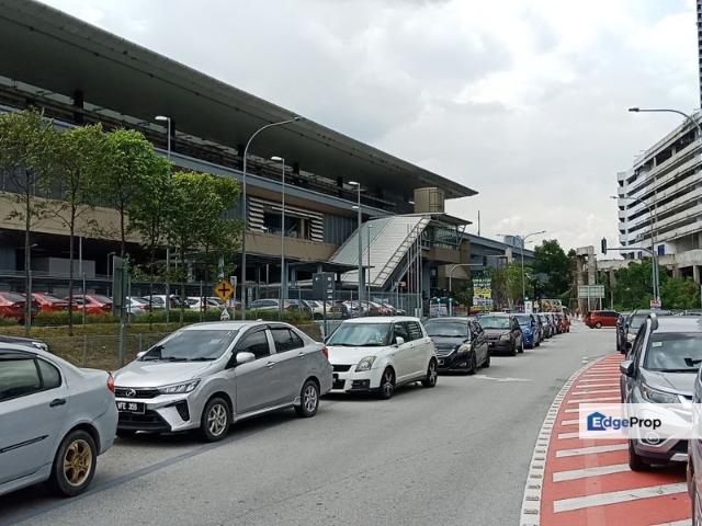 Shop for sale in Petaling, Damansara Damai