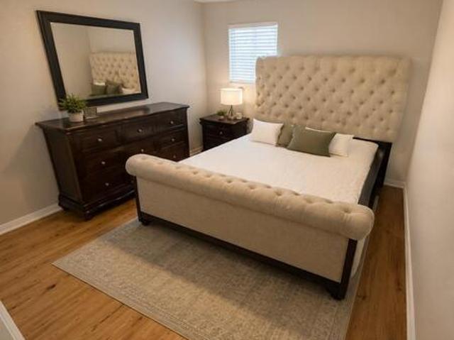 Room for rent in Crystal Beach, Florida