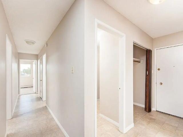 Apartment for rent in Wedgewood, Alberta