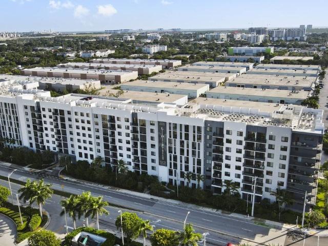 Apartment for rent in Dania, Florida