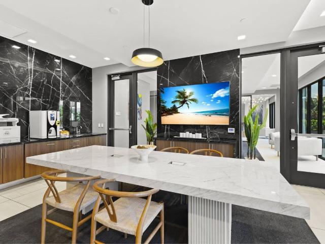 Apartment for rent in Dania, Florida