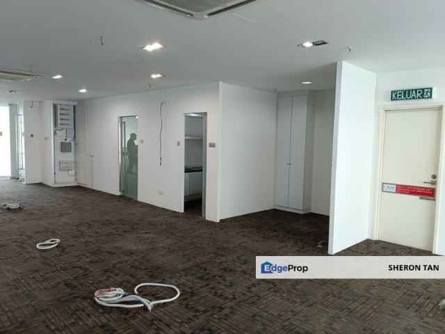 Shop for sale in Petaling, Damansara Damai