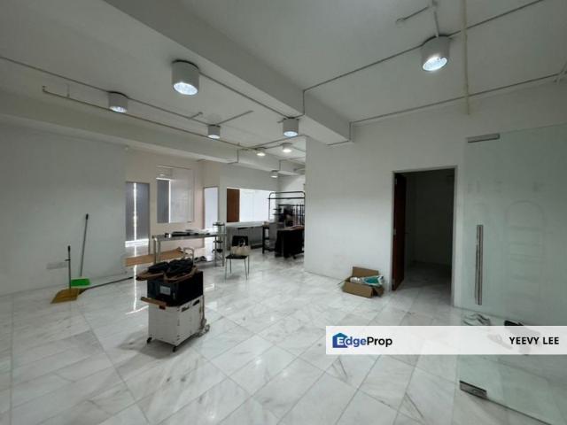 Shop for rent in Petaling, Damansara Damai