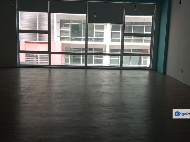 Shop for sale in Petaling, Damansara Damai