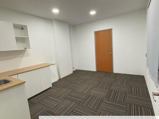 Shop for rent in Petaling, Damansara Damai