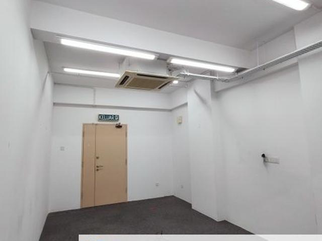 Shop for rent in Petaling, Damansara Damai