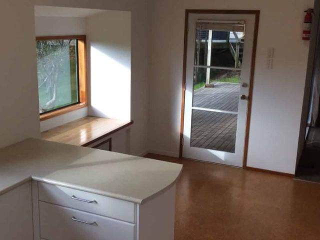 House for rent in Oratia